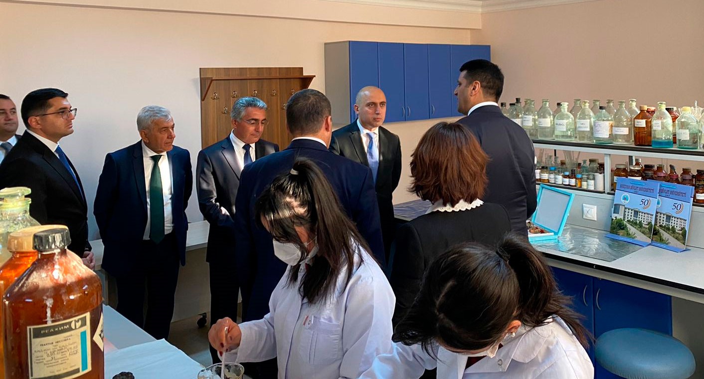 Təhsil naziri Naxçıvanın ali təhsil müəssisələrində olub